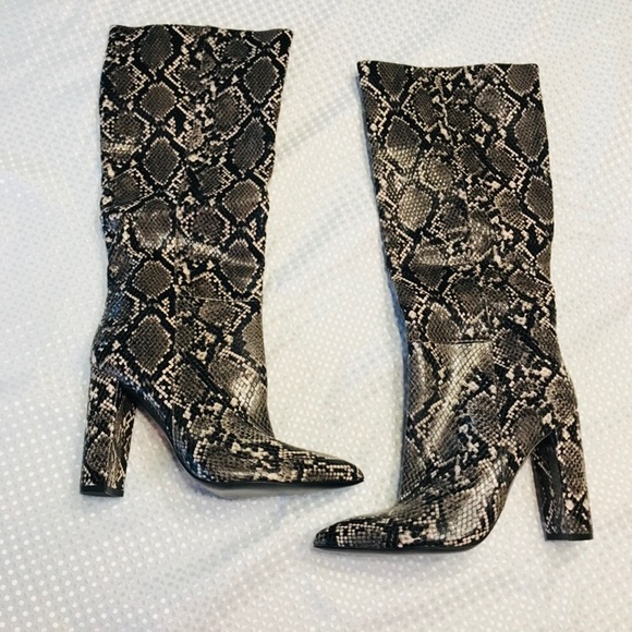 Steve Madden Triumph embosssed leather Knee boots - Picture 2 of 8